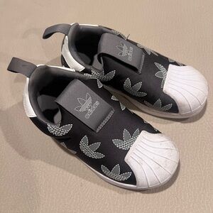 Adidas Superstar 360 Kids 11K Black Trefoil Slip On Sneakers